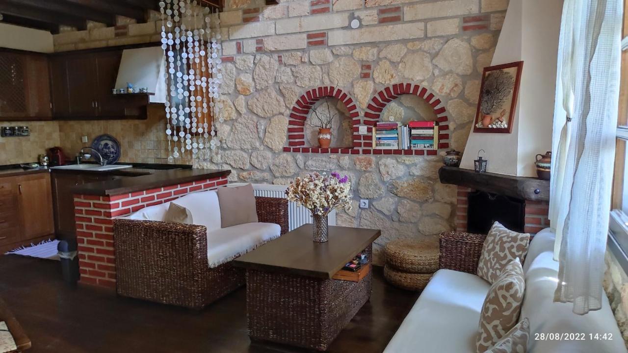 Artemis Stone House Villa Psakoúdia Eksteriør bilde
