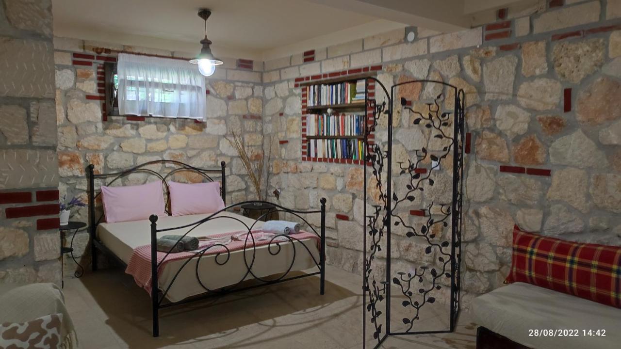 Artemis Stone House Villa Psakoúdia Eksteriør bilde