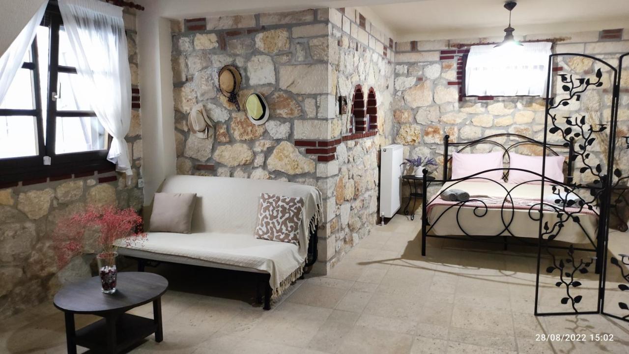 Artemis Stone House Villa Psakoúdia Eksteriør bilde