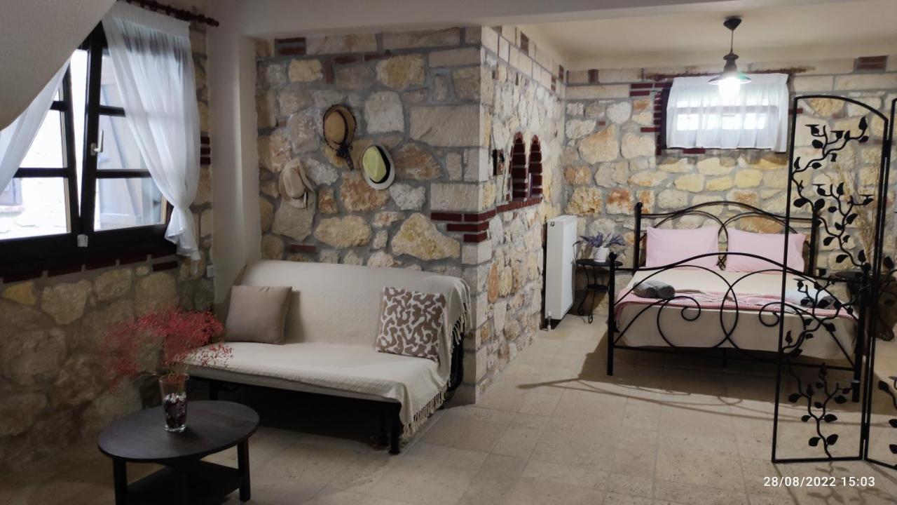 Artemis Stone House Villa Psakoúdia Eksteriør bilde