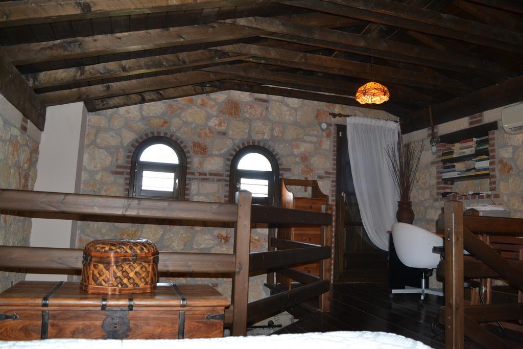 Artemis Stone House Villa Psakoúdia Eksteriør bilde